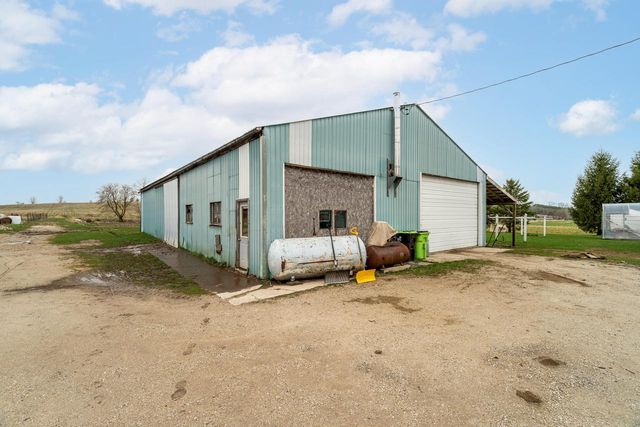 201 N Irish ROAD, Elkhart Lake, WI 53020