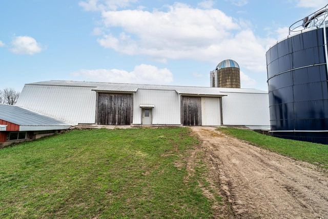 201 N Irish ROAD, Elkhart Lake, WI 53020