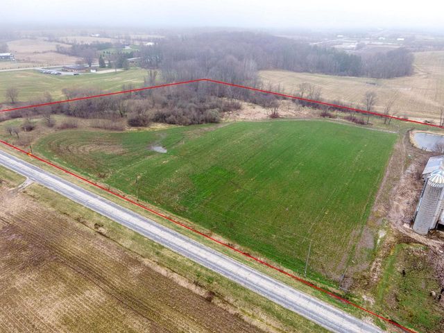 201 N Irish ROAD, Elkhart Lake, WI 53020