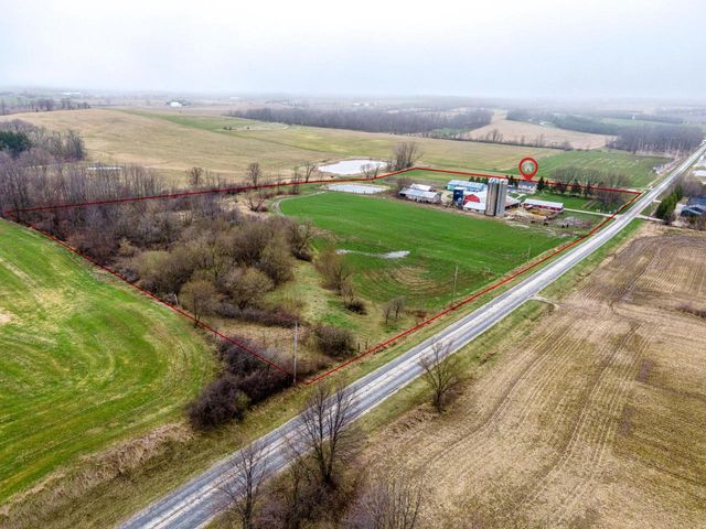 201 N Irish ROAD, Elkhart Lake, WI 53020