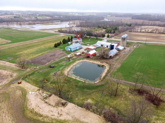 201 N Irish ROAD, Elkhart Lake, WI 53020