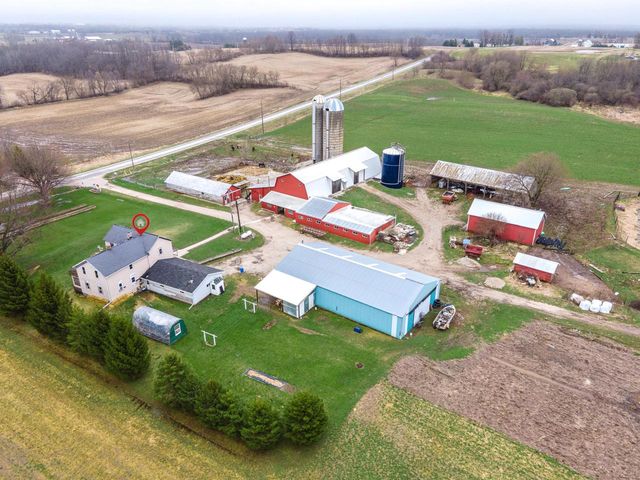 201 N Irish ROAD, Elkhart Lake, WI 53020