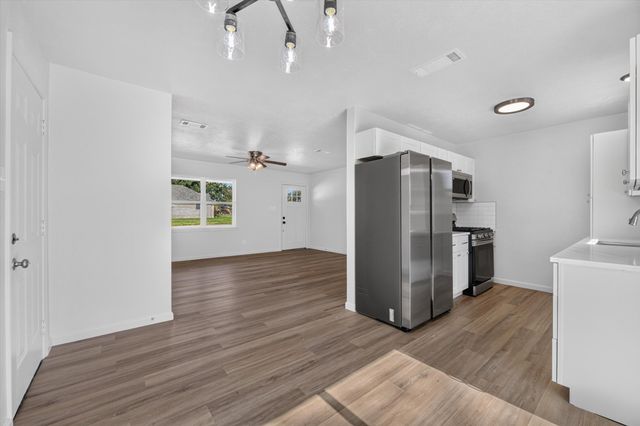 900 S 3rd Street, Sanger, TX 76266