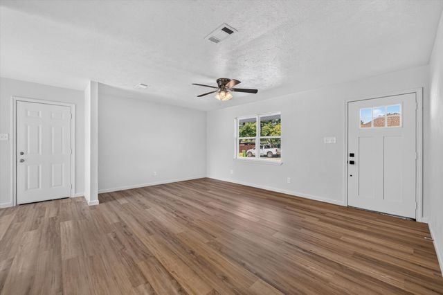 900 S 3rd Street, Sanger, TX 76266