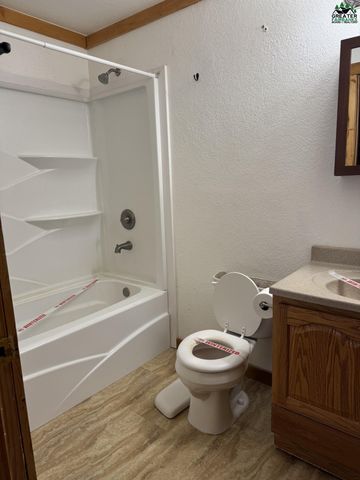 857 FAULTLINE AVENUE, North Pole, AK 99705