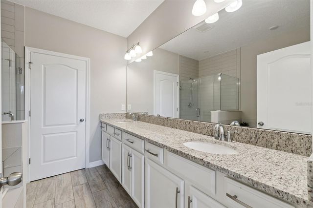 2555 EGRET SHORES DRIVE, Orlando, FL 32825