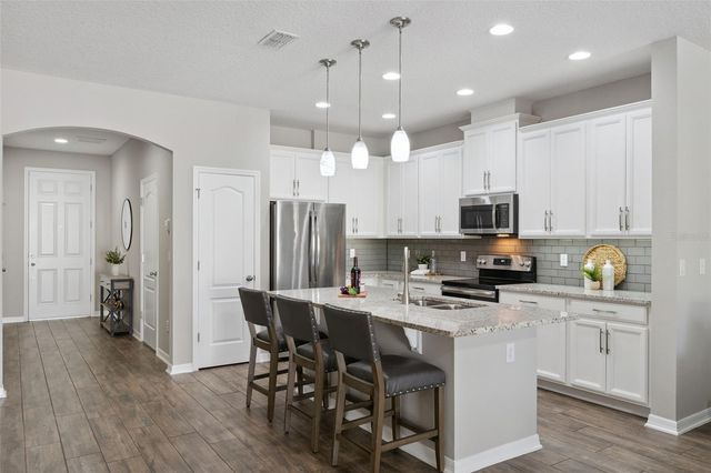 2555 EGRET SHORES DRIVE, Orlando, FL 32825