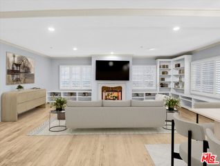 277 S Spalding Drive 102, Beverly Hills, CA 90212