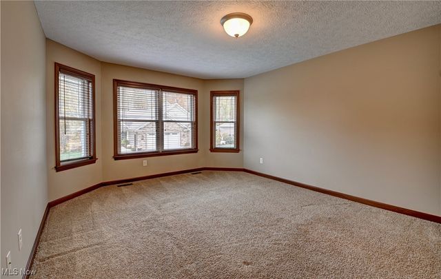 2761 Cove Lane, Millersburg, OH 44654