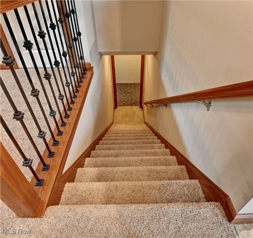 2761 Cove Lane, Millersburg, OH 44654