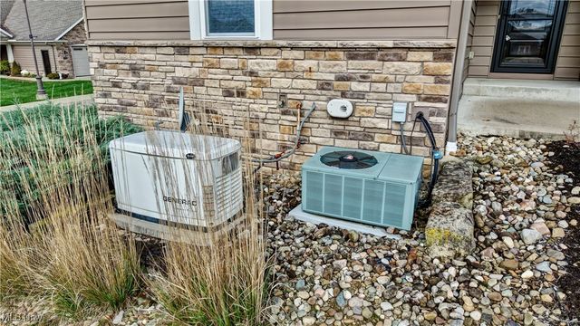 2761 Cove Lane, Millersburg, OH 44654