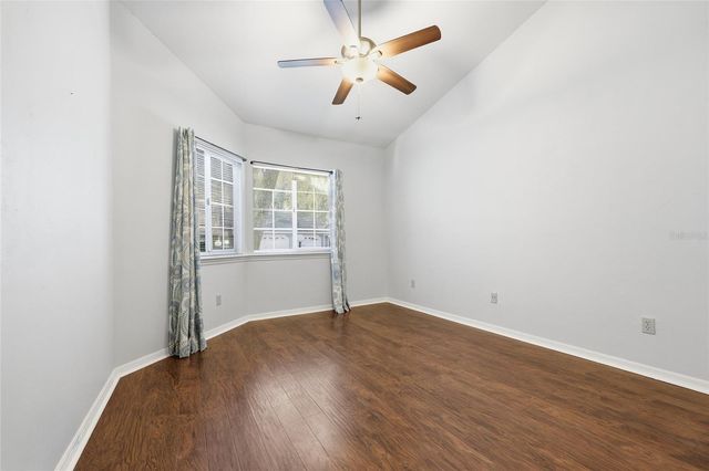 5052 SW 9TH LANE, Gainesville, FL 32607