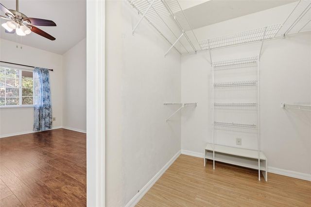 5052 SW 9TH LANE, Gainesville, FL 32607