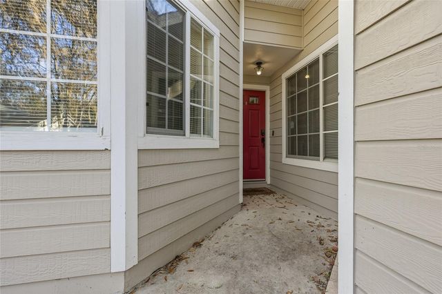 5052 SW 9TH LANE, Gainesville, FL 32607