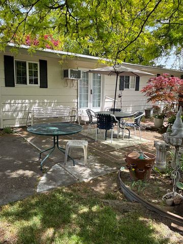 104 12th Ave N, Payette, ID 83661
