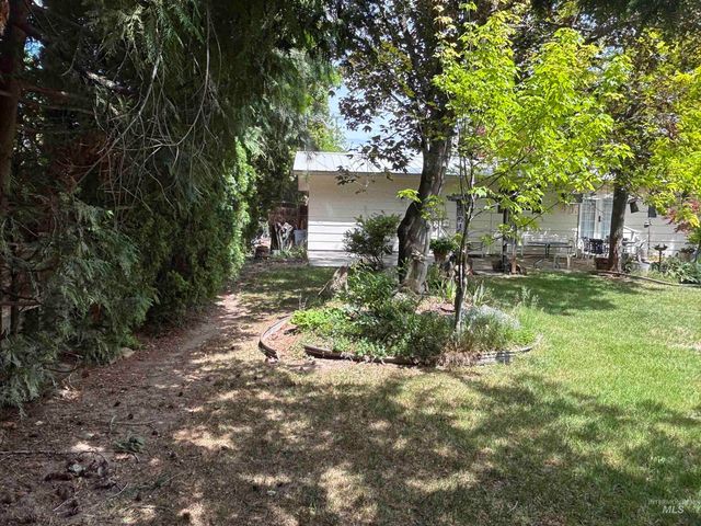 104 12th Ave N, Payette, ID 83661