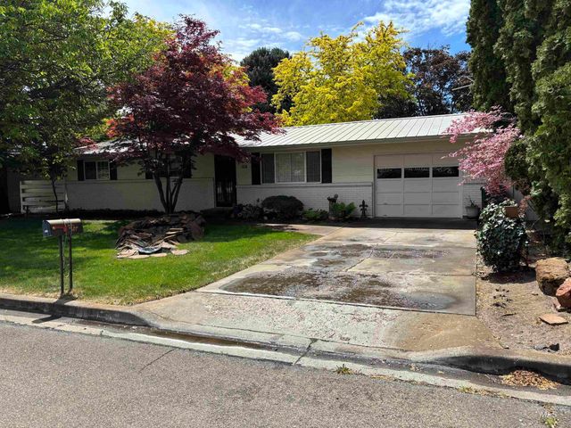 104 12th Ave N, Payette, ID 83661