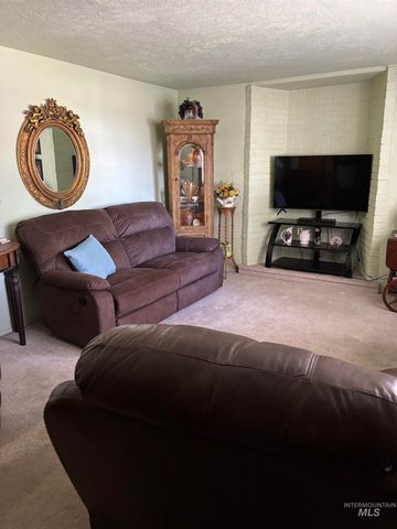 104 12th Ave N, Payette, ID 83661