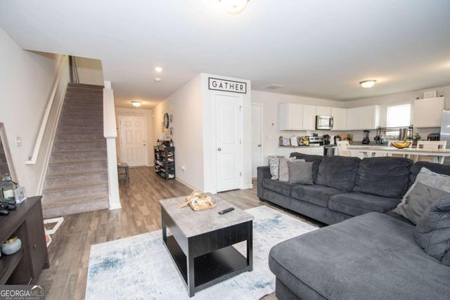 225 Fox Chase Way, Hogansville, GA 30230