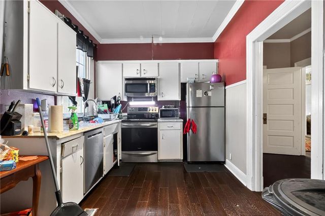 13 S Lumpkin Street, Hawkinsville, GA 31036