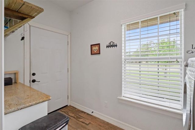 1056 Longhorn Trail, Angleton, TX 77515