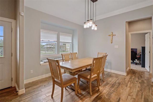 1056 Longhorn Trail, Angleton, TX 77515