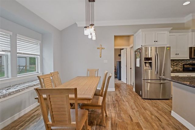 1056 Longhorn Trail, Angleton, TX 77515