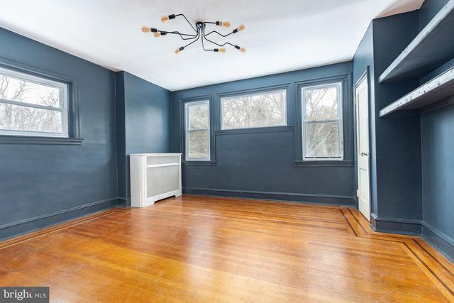 7042 GREENE ST, Philadelphia, PA 19119