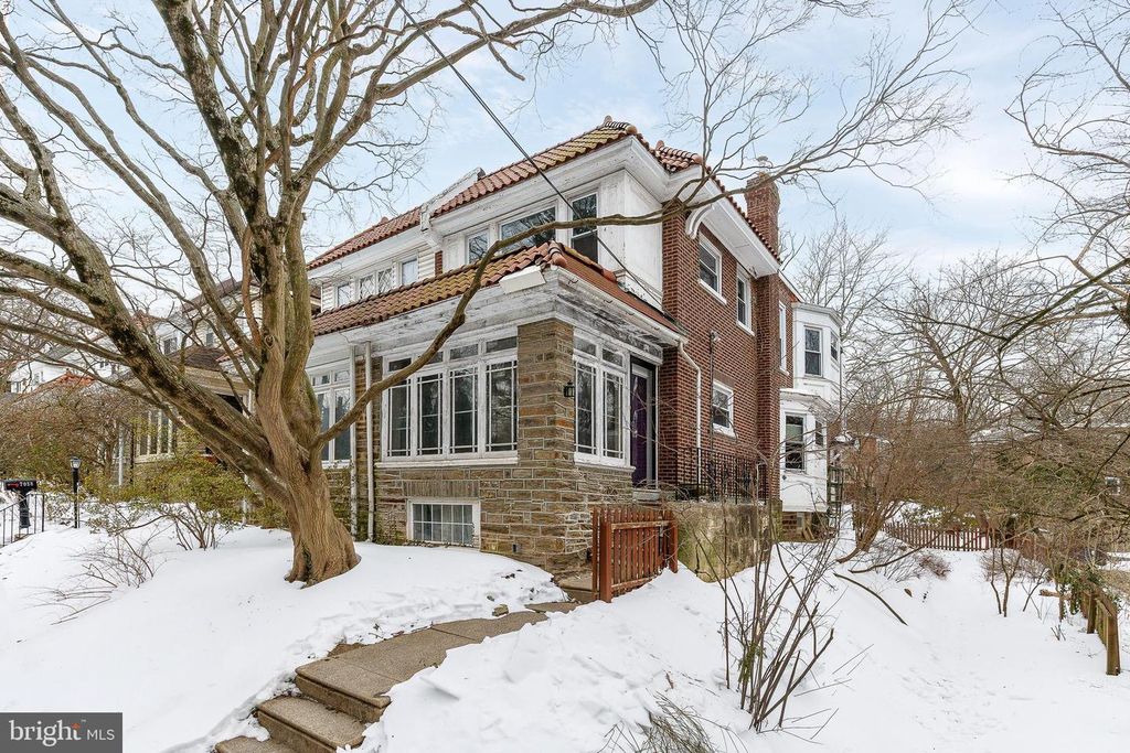 7042 GREENE ST, Philadelphia, PA 19119