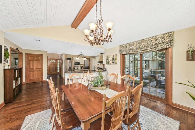 W168N10307 Wildrose LANE, Germantown, WI 53022
