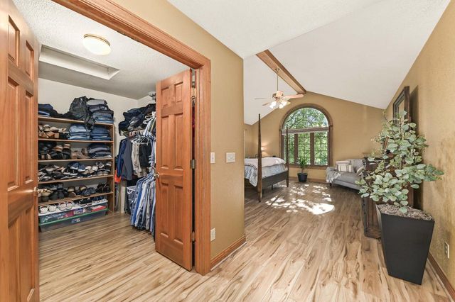 W168N10307 Wildrose LANE, Germantown, WI 53022