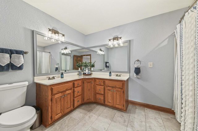 W168N10307 Wildrose LANE, Germantown, WI 53022