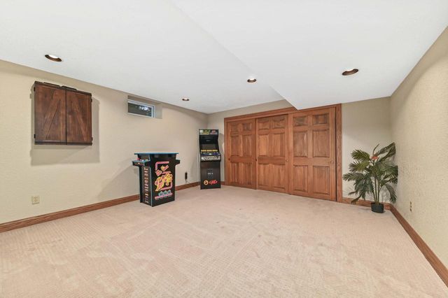 W168N10307 Wildrose LANE, Germantown, WI 53022