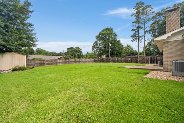 301 S 35th Ave., Hattiesburg, MS 39401