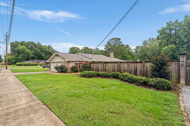 301 S 35th Ave., Hattiesburg, MS 39401