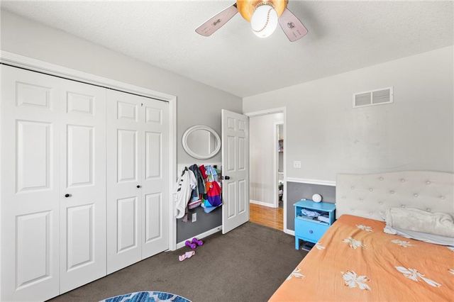 7433 N Smalley Avenue, Kansas City, MO 64158