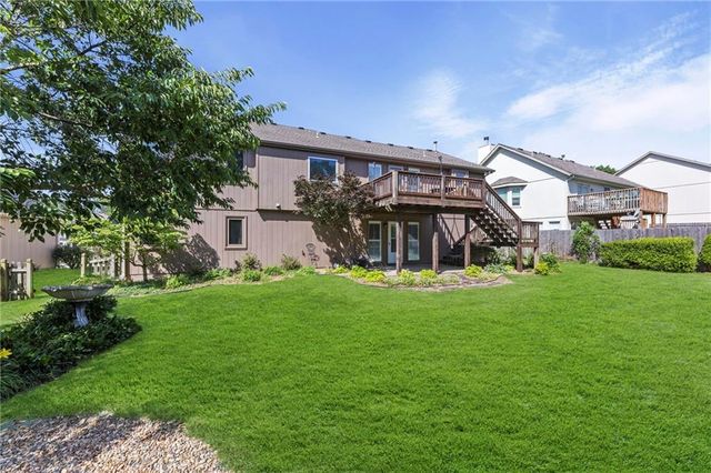 7433 N Smalley Avenue, Kansas City, MO 64158