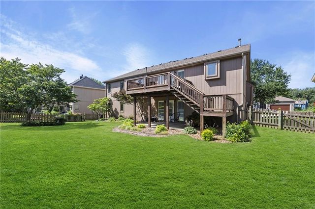 7433 N Smalley Avenue, Kansas City, MO 64158