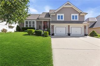 7433 N Smalley Avenue, Kansas City, MO 64158