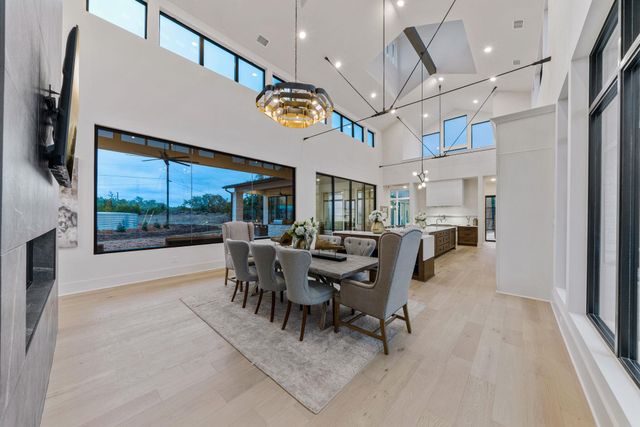 7505 E Us Highway 290, Johnson City, TX 78636