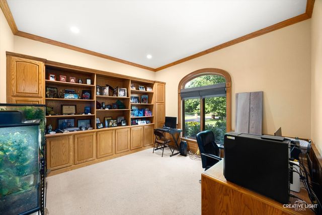 10605 Red Hawk Lane, Spring Grove, IL 60081