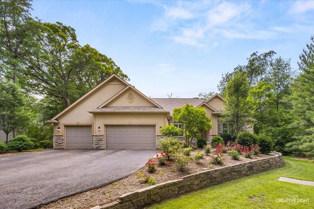 10605 Red Hawk Lane, Spring Grove, IL 60081