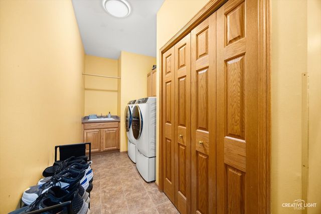 10605 Red Hawk Lane, Spring Grove, IL 60081