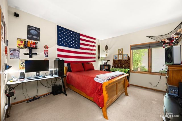 10605 Red Hawk Lane, Spring Grove, IL 60081
