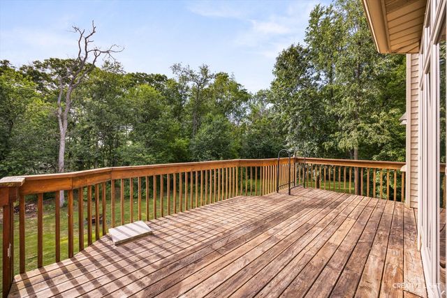 10605 Red Hawk Lane, Spring Grove, IL 60081