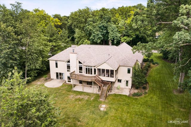 10605 Red Hawk Lane, Spring Grove, IL 60081