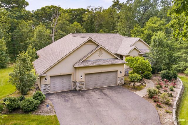 10605 Red Hawk Lane, Spring Grove, IL 60081
