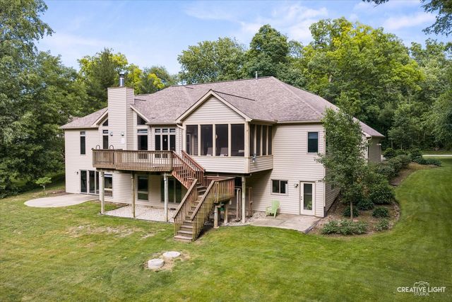 10605 Red Hawk Lane, Spring Grove, IL 60081