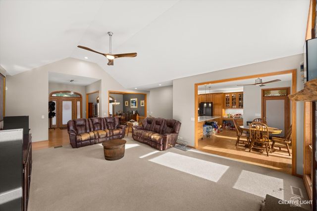 10605 Red Hawk Lane, Spring Grove, IL 60081