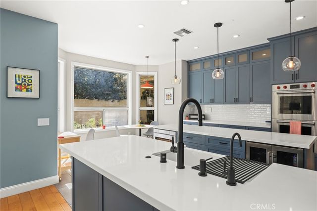 22312 Delia Court, Calabasas, CA 91302